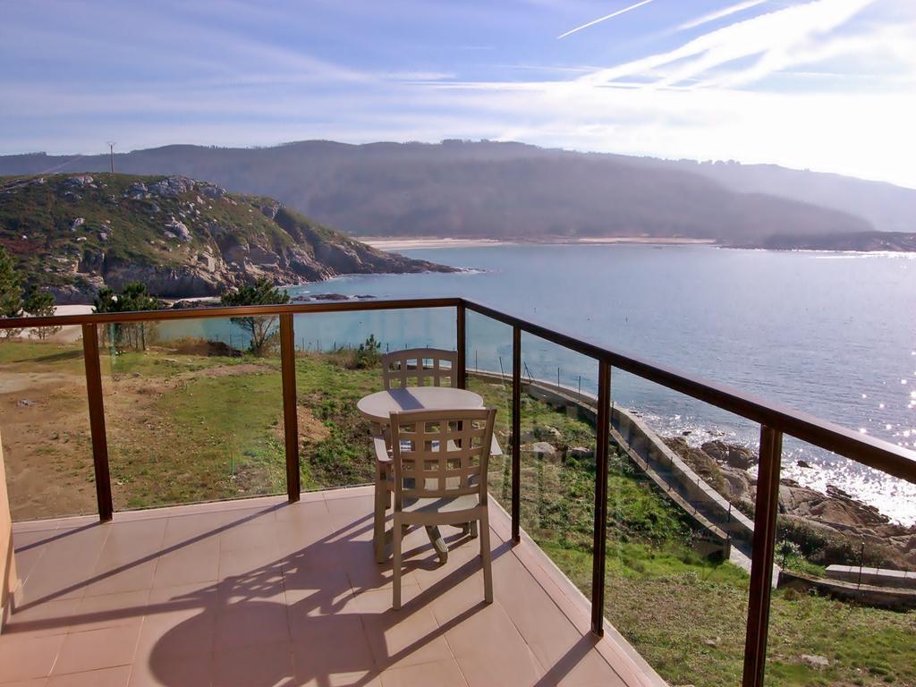 Apartamentos Turisticos Playa De Osmo Corme Exterior foto